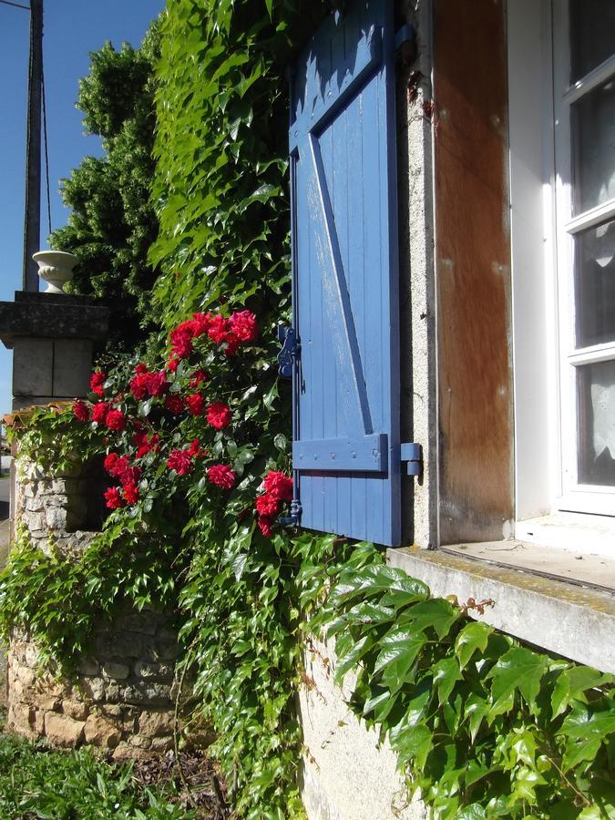 Le Clos De La Font Queroy Vouthon Exterior foto